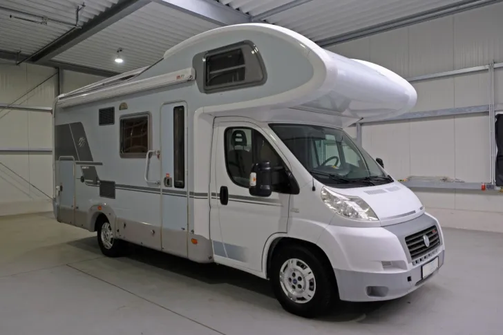 Fahrzeugbild Knaus Sun Traveller 658 LG/Etagenbetten/Garage/Solar #2