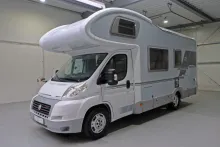 Fahrzeugbild Knaus Sun Traveller 658 LG/Etagenbetten/Garage/Solar #3