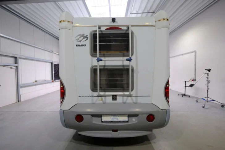 Fahrzeugbild Knaus Sun Traveller 658 LG/Etagenbetten/Garage/Solar #4