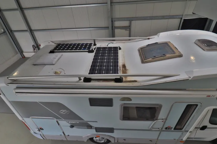 Fahrzeugbild Knaus Sun Traveller 658 LG/Etagenbetten/Garage/Solar #5