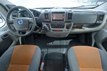 Fahrzeugbild Knaus Sun Traveller 658 LG/Etagenbetten/Garage/Solar #6
