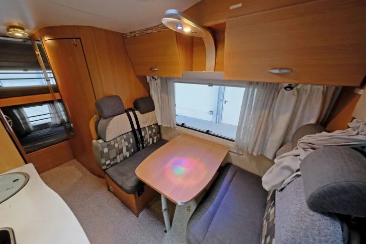 Fahrzeugbild Knaus Sun Traveller 658 LG/Etagenbetten/Garage/Solar #7