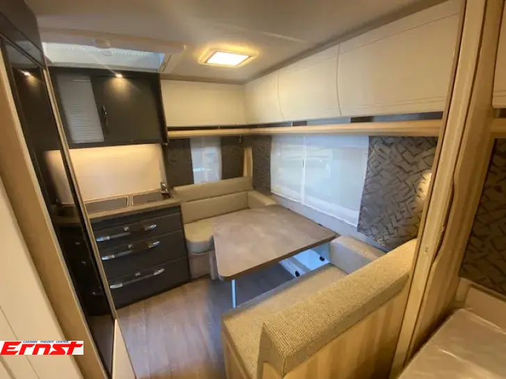 Fahrzeugbild Hobby De Luxe 400 SFe #6