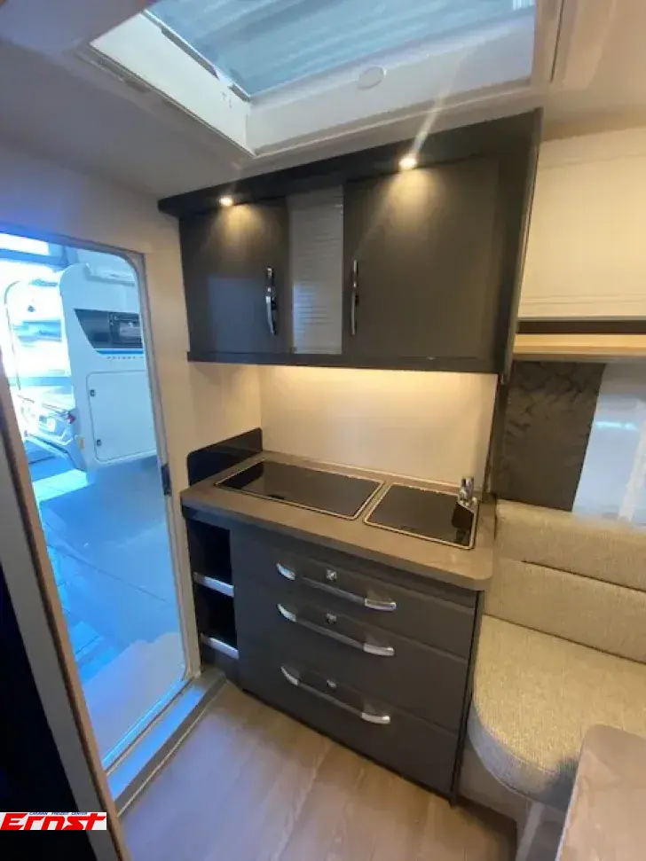 Fahrzeugbild Hobby De Luxe 400 SFe #7