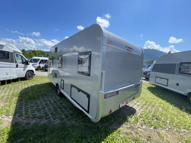 Schräg Hinten Adria Altea 502 UL 60 Years -De Luxe "60 Y Jubiläumsmodel