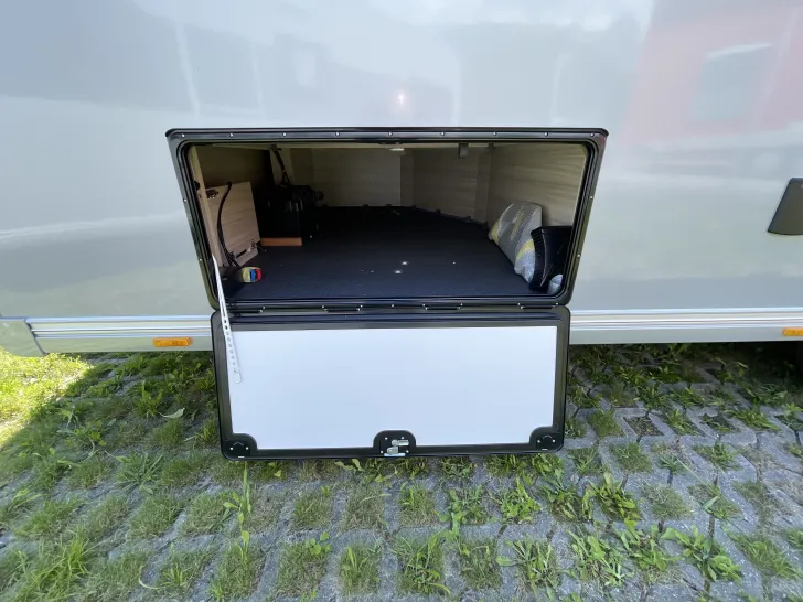 Heckgarage Adria Altea 552 PK 60 Years - Jubiläumsmodell