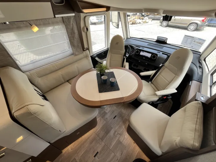 Fahrzeugbild Hymer B-ML I 780 *Premium*Hubstützen*Autarkie* #9
