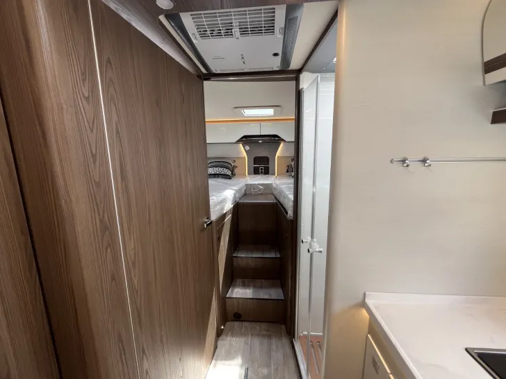 Fahrzeugbild Hymer B-ML I 780 *Premium*Hubstützen*Autarkie* #16