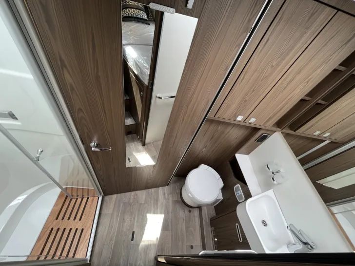 Fahrzeugbild Hymer B-ML I 780 *Premium*Hubstützen*Autarkie* #28