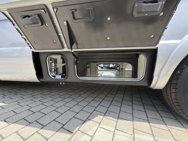 Fahrzeugbild Hymer B-ML I 780 *Premium*Hubstützen*Autarkie* #42