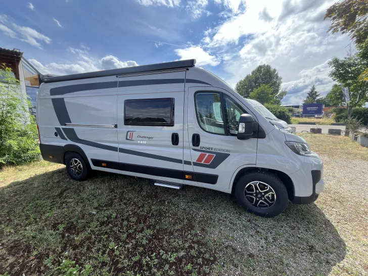 Fahrzeugbild Challenger Van V210 Sport Edition Sofort Verfügbar #1