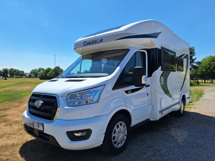Fahrzeugbild Chausson Teilintegrierte 520 Ford #1