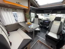 Fahrzeugbild Weinsberg CaraCompact MB 640 MEG EDITION [PEPPER] #13