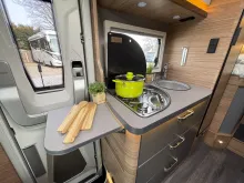 Fahrzeugbild Weinsberg CaraCompact MB 640 MEG EDITION [PEPPER] #18