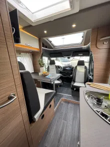 Fahrzeugbild Weinsberg CaraCompact MB 640 MEG EDITION [PEPPER] #24