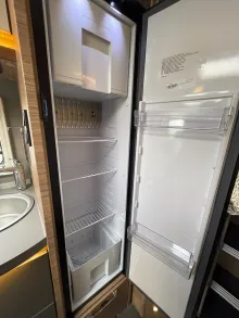 Fahrzeugbild Weinsberg CaraCompact MB 640 MEG EDITION [PEPPER] #25