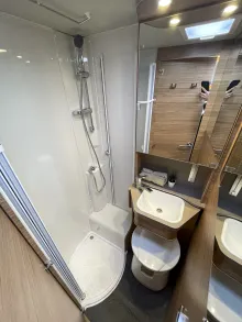 Fahrzeugbild Weinsberg CaraCompact MB 640 MEG EDITION [PEPPER] #28