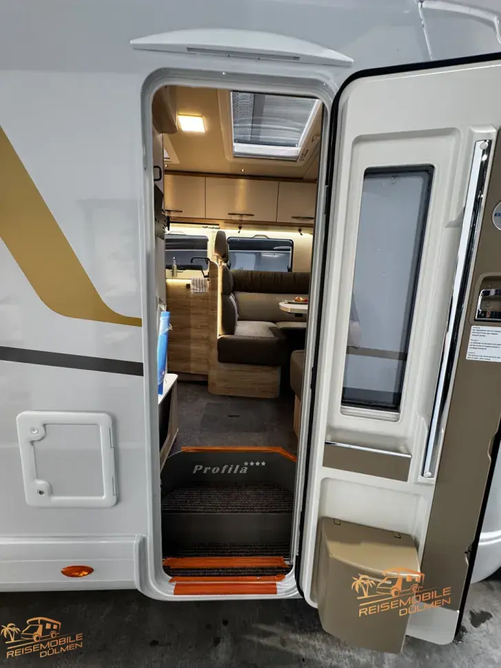 Fahrzeugbild Eura Mobil Profila T PT 695 EB #10