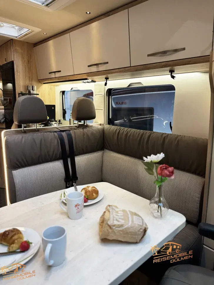 Fahrzeugbild Eura Mobil Profila T PT 695 EB #13