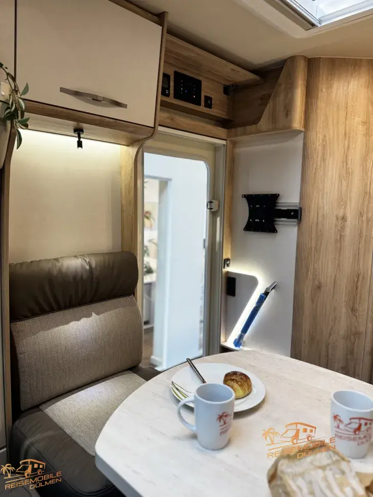 Fahrzeugbild Eura Mobil Profila T PT 695 EB #14