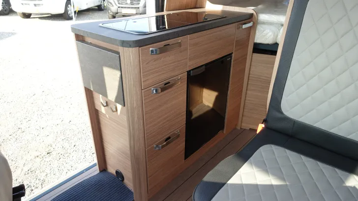 Fahrzeugbild Weinsberg CaraBus 540 MQ EDITION [FIRE] Sofort verfügbar #18