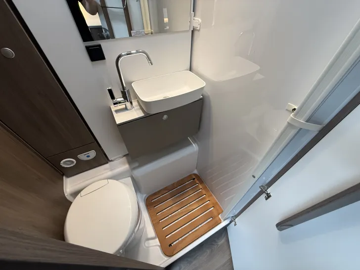 Fahrzeugbild Carado T 338 pro+ #14