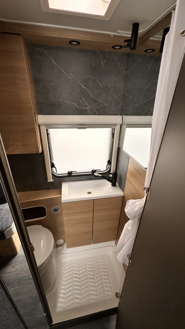 Fahrzeugbild Weinsberg CaraOne 400 LK Modell 2026 #18