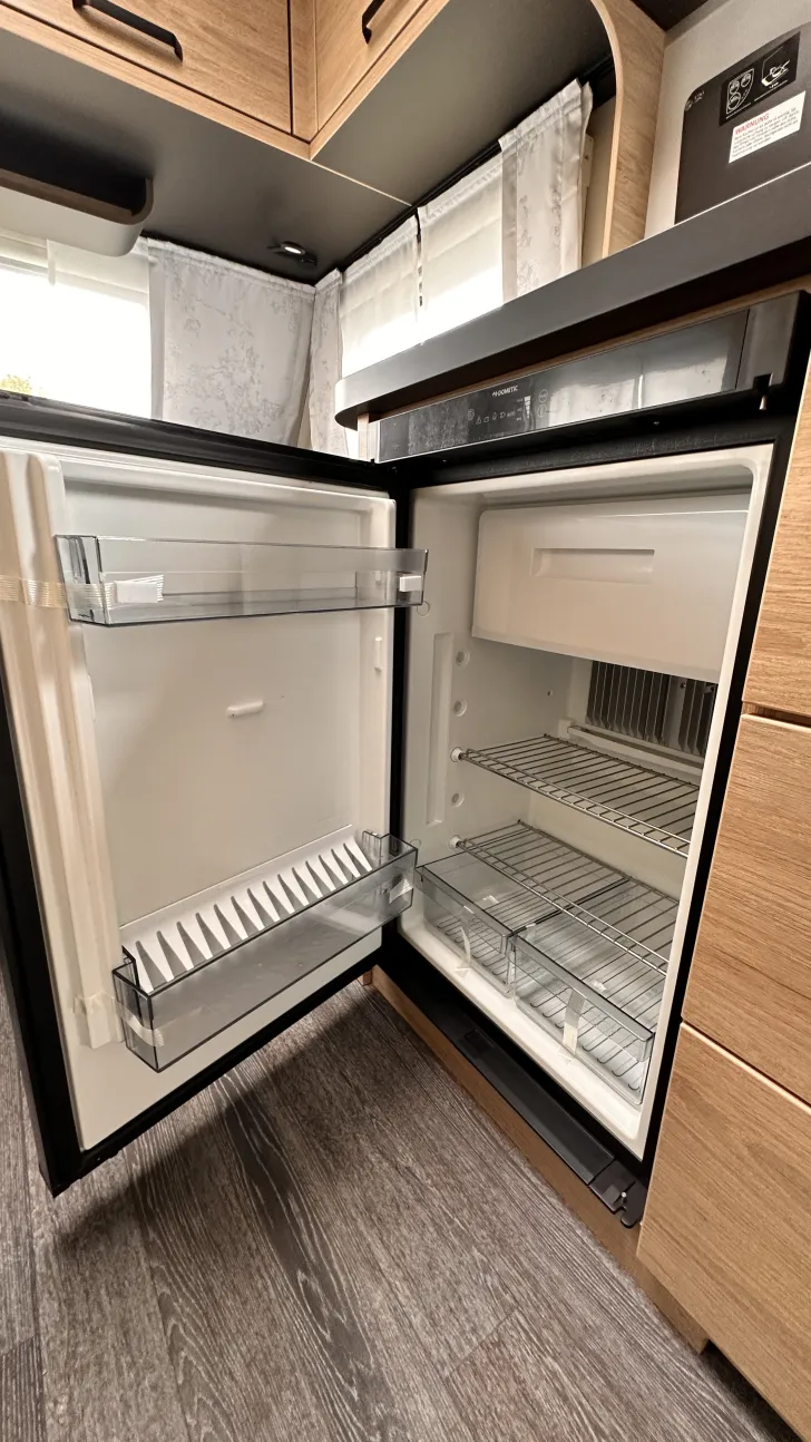 Fahrzeugbild Weinsberg CaraOne 400 LK Modell 2026 #17