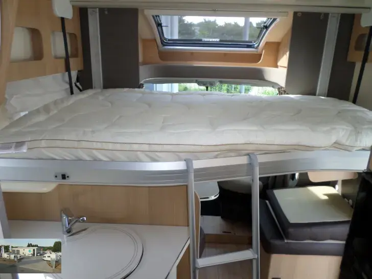 Fahrzeugbild Forster T 741 QB VK 22-Markise, Solar, Queensb. #34