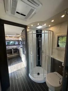 Fahrzeugbild Phoenix TOP-Liner Iveco 8500 BMRSLX #8