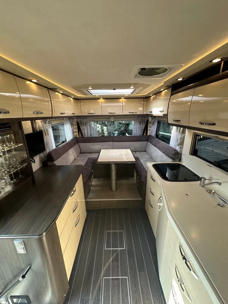 Fahrzeugbild Phoenix TOP-Liner Iveco 8500 BMRSLX Active-Air*AHK*Hubstützen #12