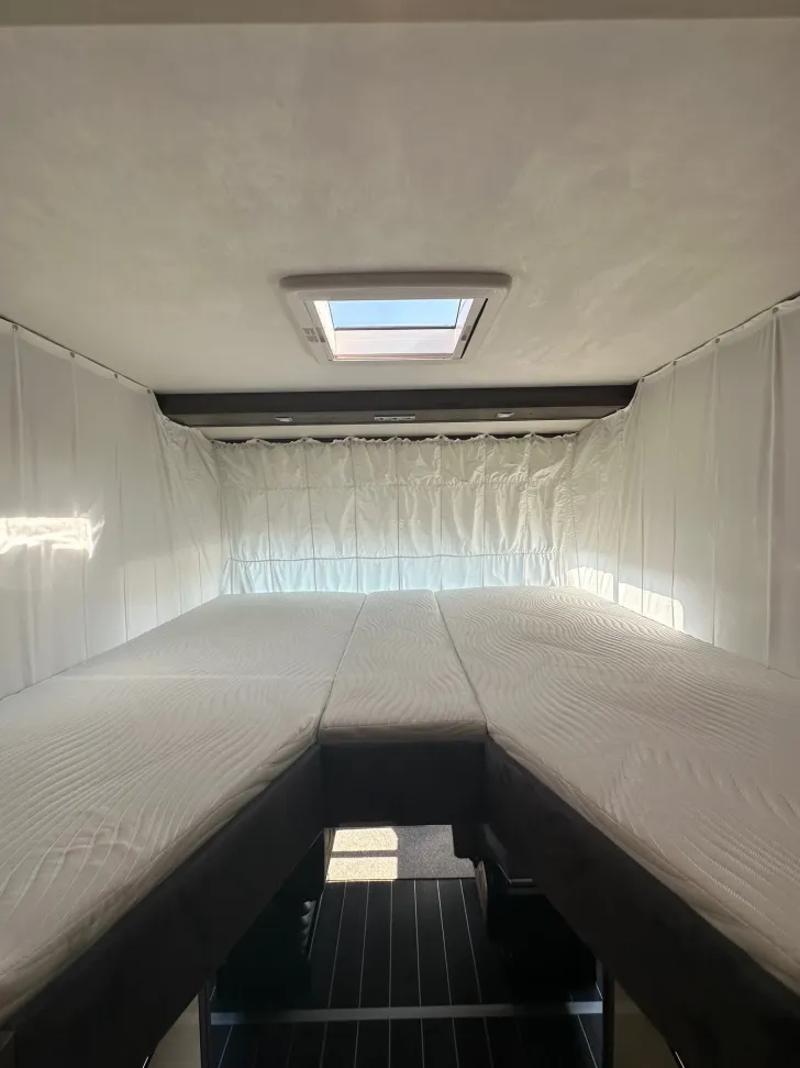 Fahrzeugbild Phoenix TOP-Liner Iveco 8500 BMRSLX Active-Air*AHK*Hubstützen #19