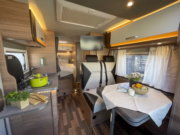 Fahrzeugbild Weinsberg CaraCompact EDITION [PEPPER] 600 MF #18