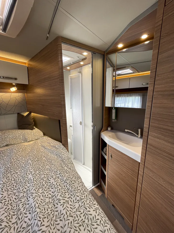 Fahrzeugbild Weinsberg CaraCompact EDITION [PEPPER] 600 MF #34