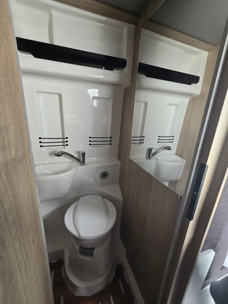 Fahrzeugbild Womondo Lifestyle 540 #12