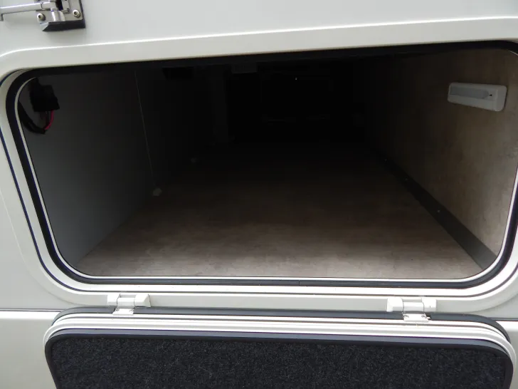 Fahrzeugbild Concorde Carver 844 L EINZELBETTEN+SAT/TV+HUBBETT #7