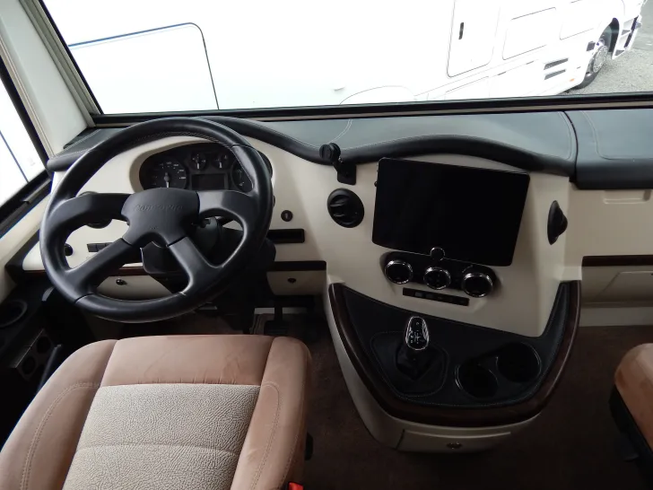 Fahrzeugbild Concorde Carver 844 L EINZELBETTEN+SAT/TV+HUBBETT #8