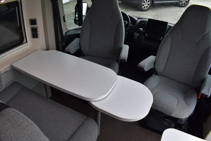 Fahrzeugbild Hymer Free 540 Blue Evolution Schlafdach, Automatik, Navi #13