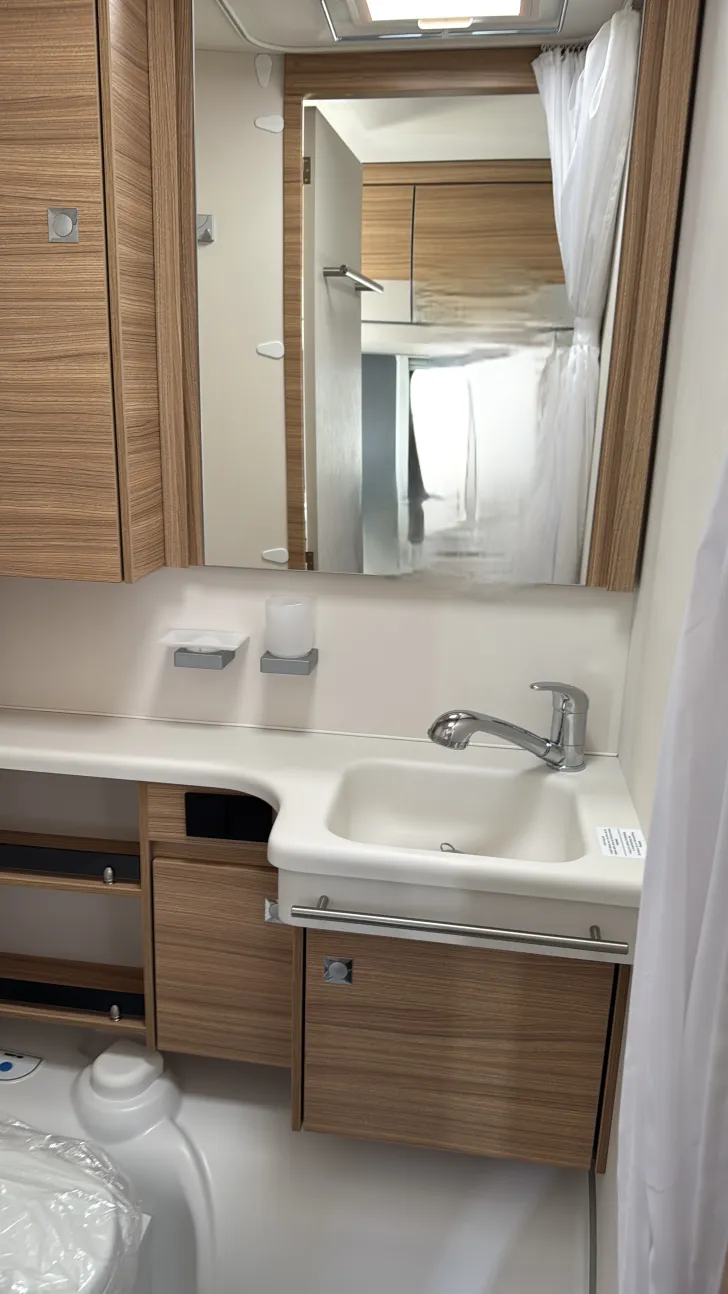 Fahrzeugbild Dethleffs Camper 460 EL #4