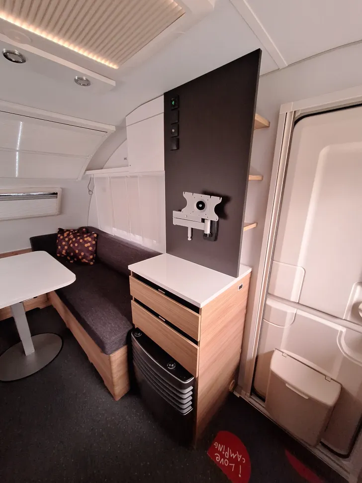 Sicht vorne-hinten Adria Action 361 LH