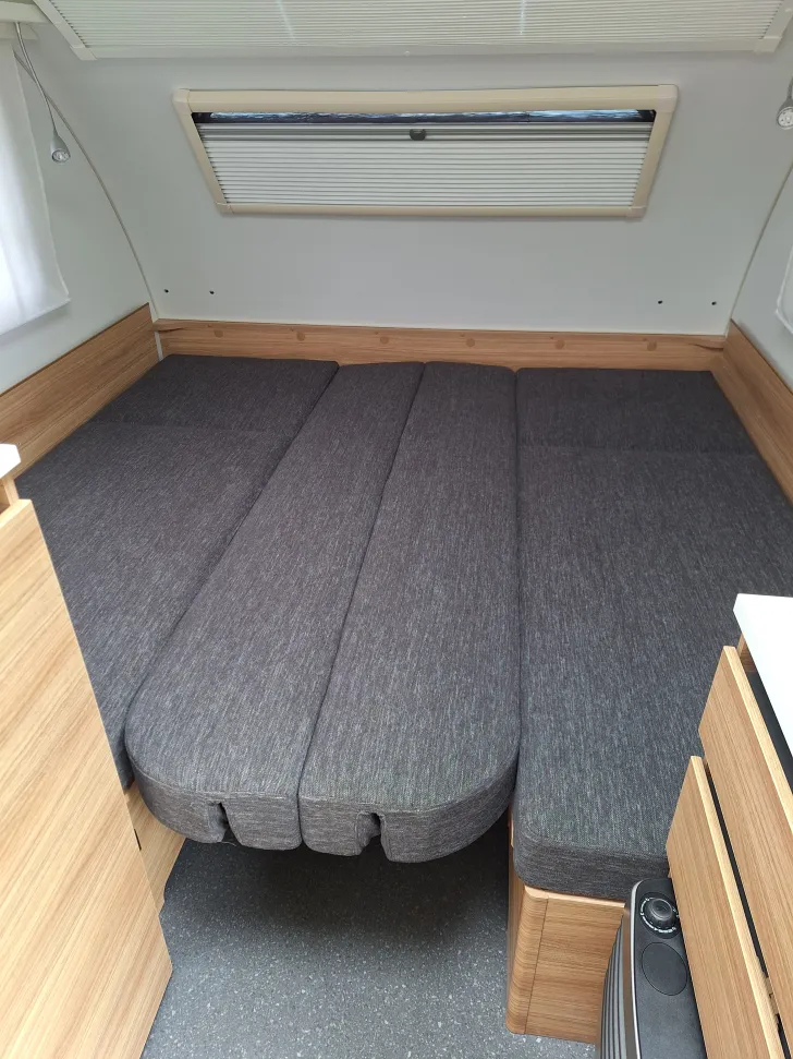 Betten Adria Action 361 LH