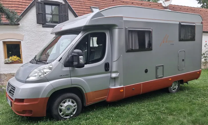 Fahrzeugbild Bürstner Marano T 590 #1