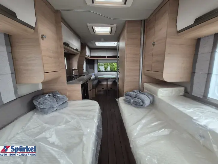 Fahrzeugbild Knaus Südwind 460 EU 60 Years *2025* 1.700kg*LMF*60 Years* #7