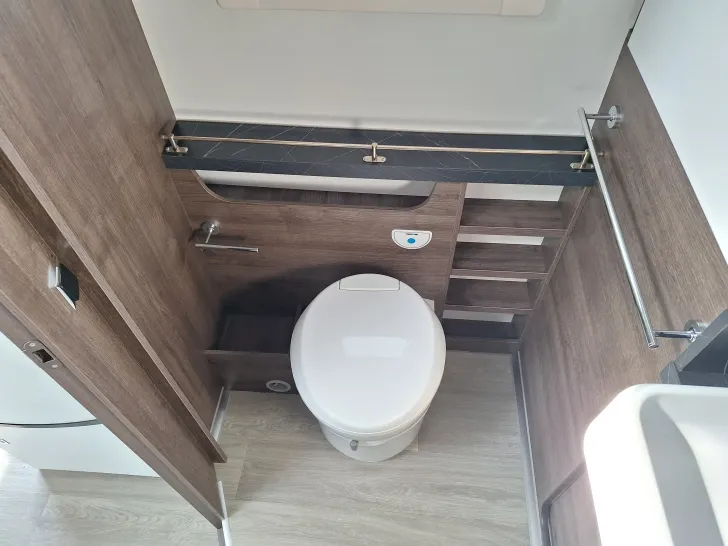 Fahrzeugbild Benimar Tessoro T488 Vision + Delivery #25