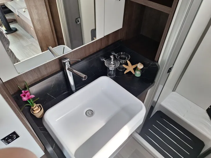 Fahrzeugbild Benimar Tessoro T488 Vision + Delivery #27
