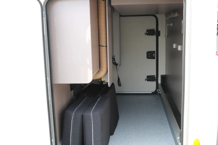 Fahrzeugbild Bürstner Lyseo TD 644 G AT9G+Markise+Winterpaket+Kamera #6