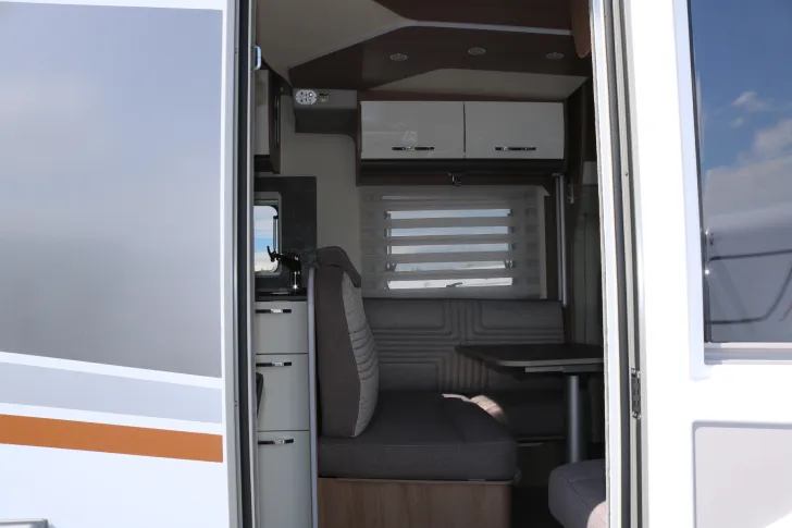 Grundriss Tag Bürstner Lyseo TD 690 G