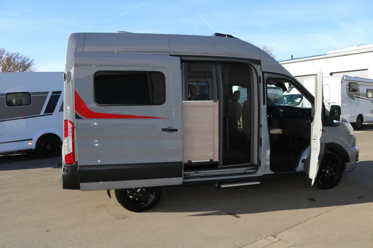 Fahrzeugbild Bürstner Lineo C 550 Neu modell #3