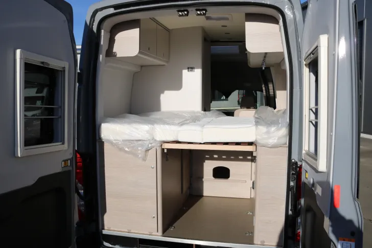 Fahrzeugbild Bürstner Lineo C 550 Neu modell #8