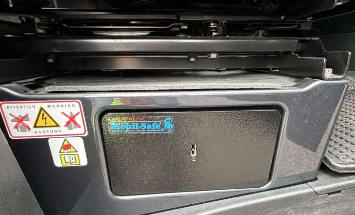 Fahrzeugbild Hymer Camper Van GRAND CANYON S Allrad, Automatik, Iso-Fix uvm #20